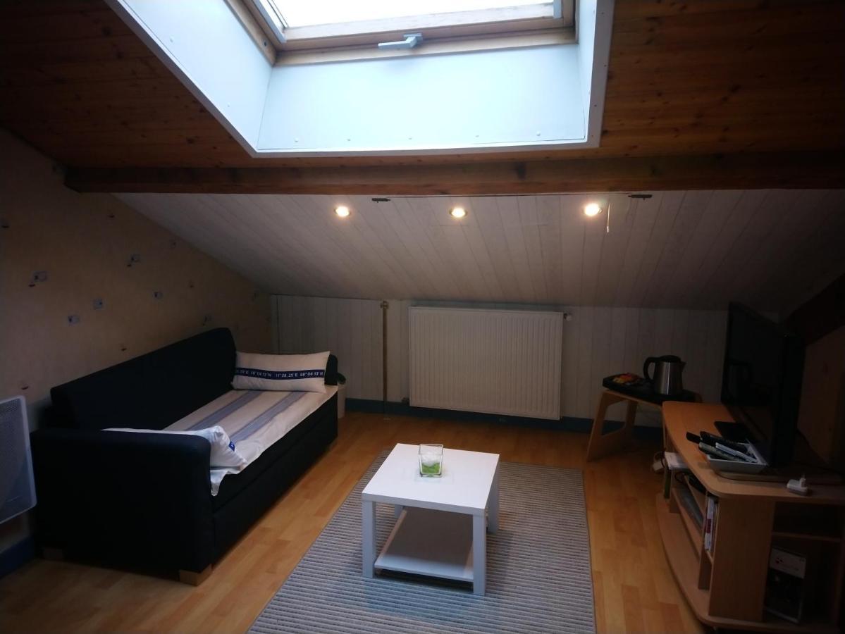Les Aubretias Bed & Breakfast Fénay Екстериор снимка