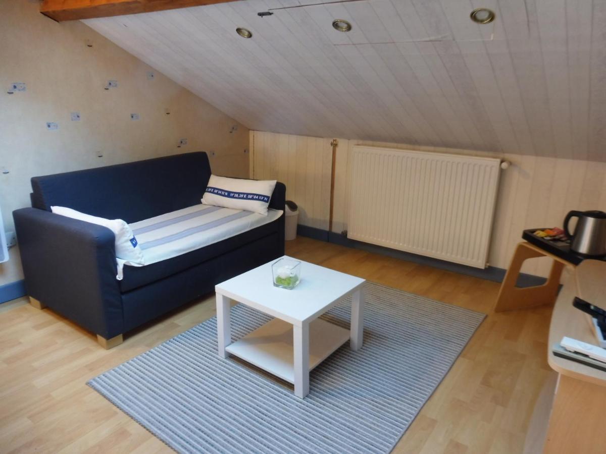 Les Aubretias Bed & Breakfast Fénay Екстериор снимка